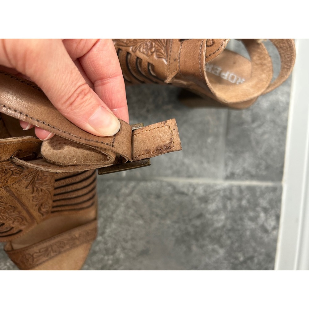NWT Roper Mika lll Leather Open Toe Cognac Heel Strappy Sandal Size 8 Western - Picture 9 of 14